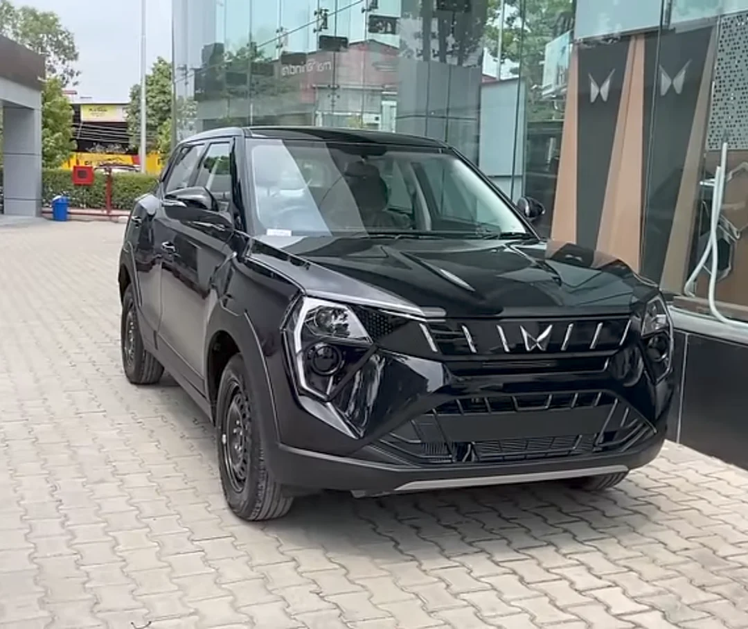 Mahindra XUV 3XO 2025