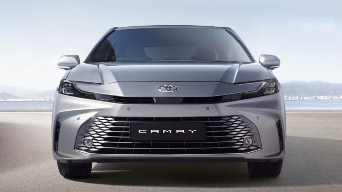 Toyota Camry Hybrid Sprint Edition